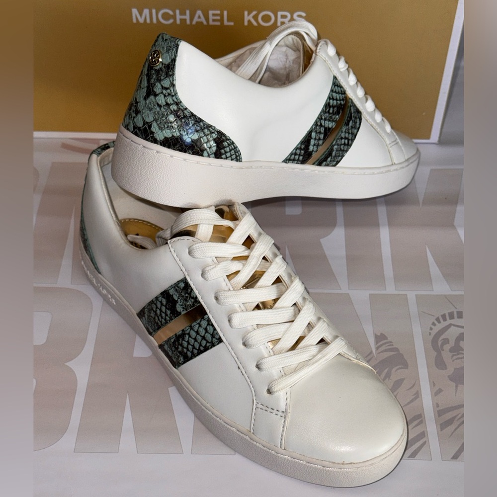Michael Kors Catelyn Stripe Lace Up Sneakers With Box